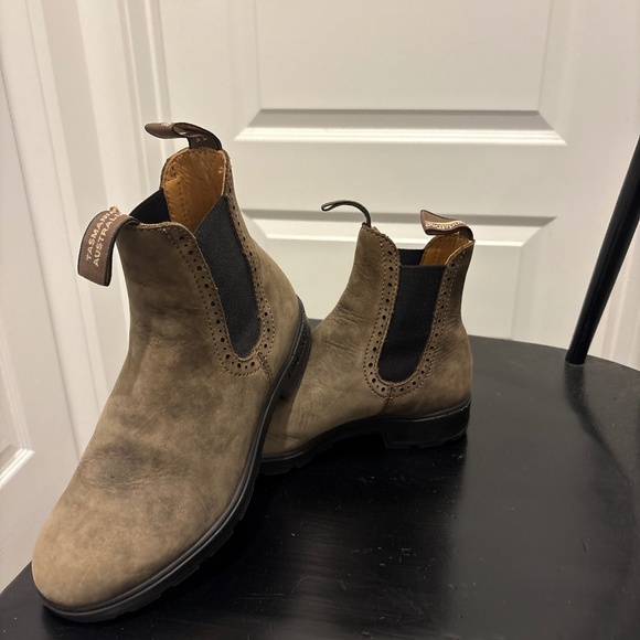 Women’s Blundstone style #1351 7 - Picture 1 of 4